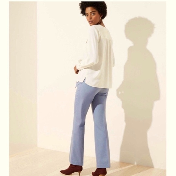 LOFT long sleeve, cream, flowy, blouse, size medium - Picture 2 of 10